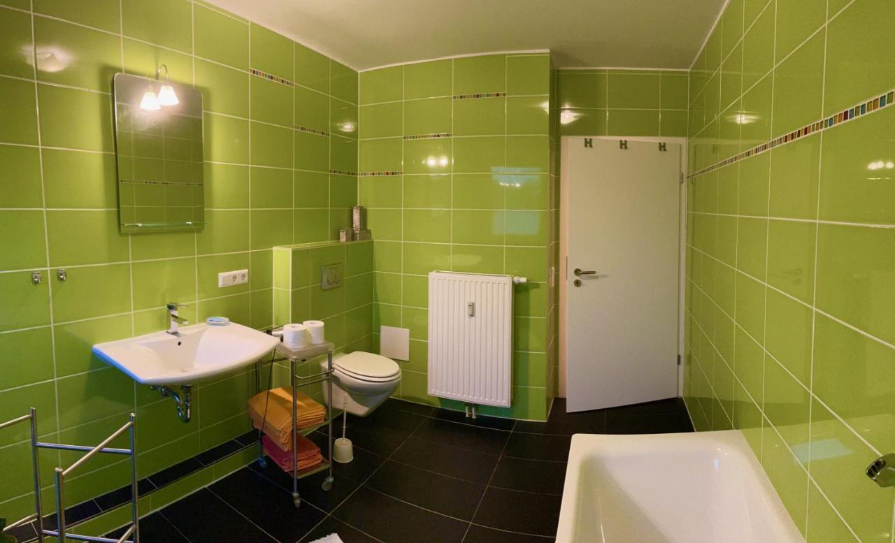 Ferienwohnung Balkonblick Am Hirschberg 圣温德尔 外观 照片